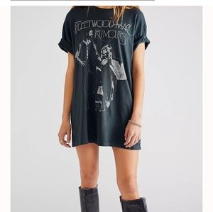 Urban Outfitters Oversize Band Tee